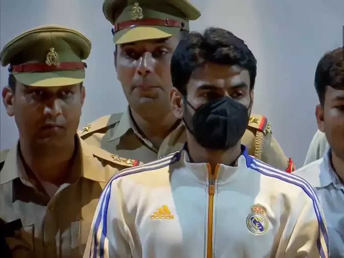 श्रीकांत त्‍यागी को कोर्ट ने 14 दिन की न्यायिक हिरासत में भेजा, मेरठ से हुई थी गिरफ्तारी